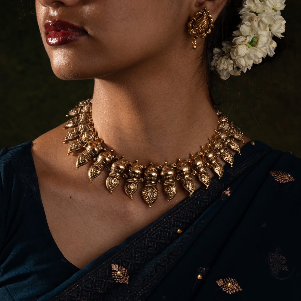 Mounithra Necklace