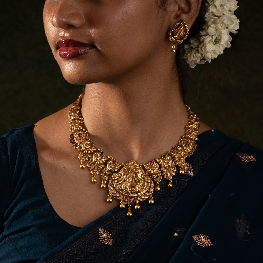Aroshna Necklace