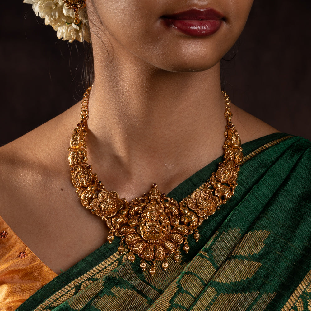 Pravaha Necklace