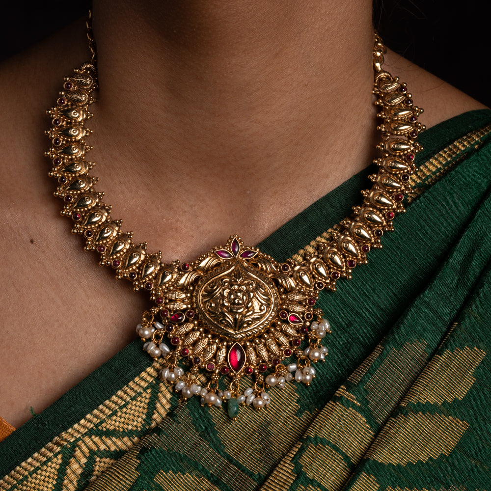 Jahnavi Necklace