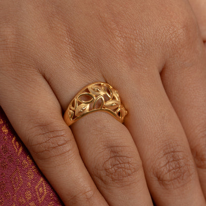 Sleek Ring