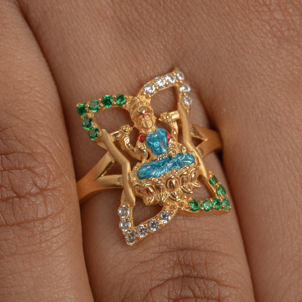 Sleek Ring