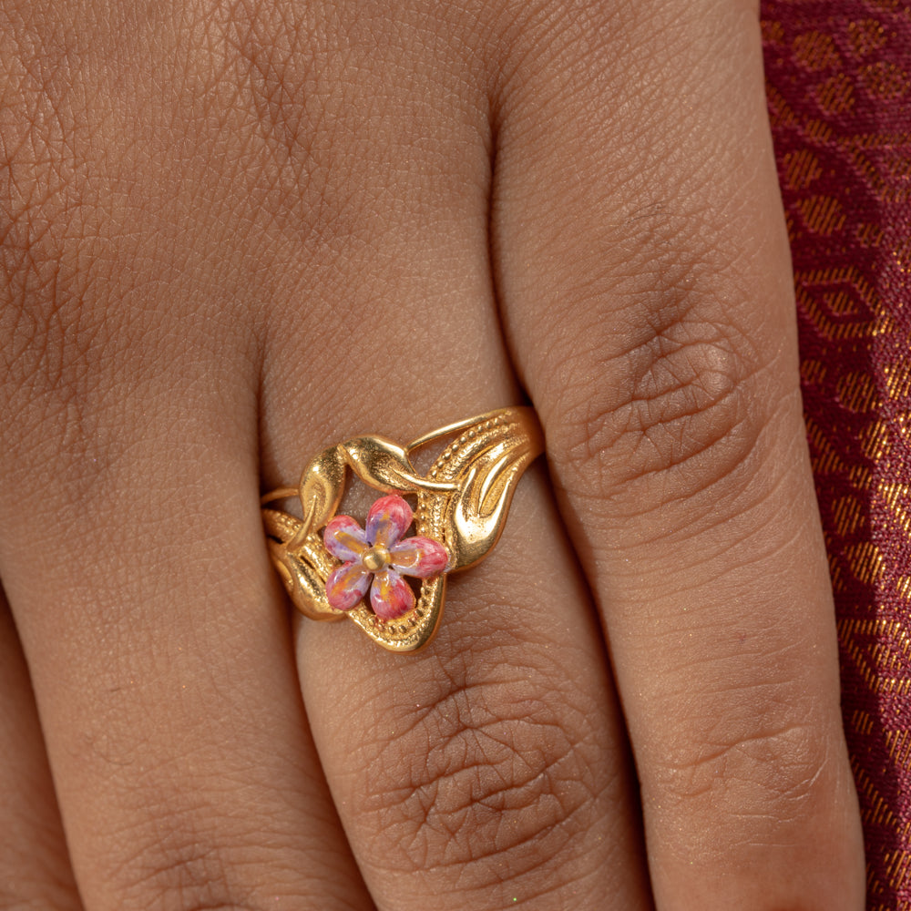 Sleek Ring