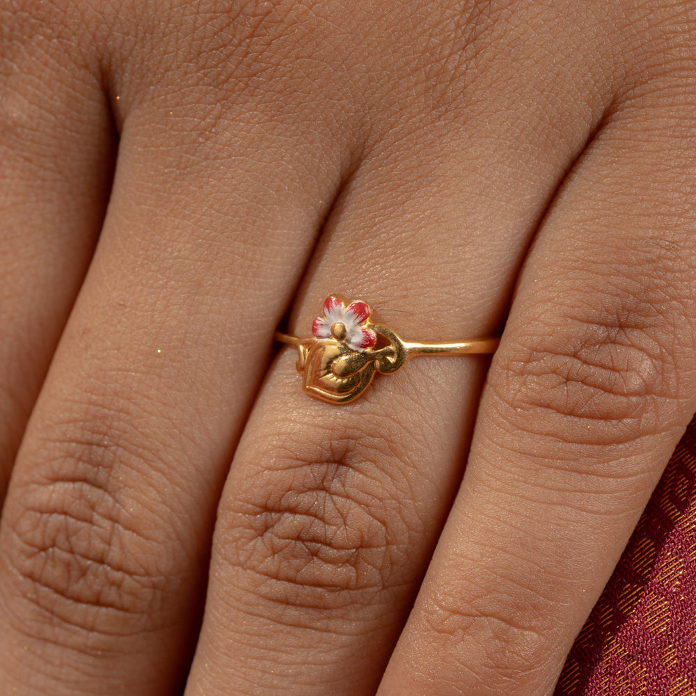 Sleek Ring