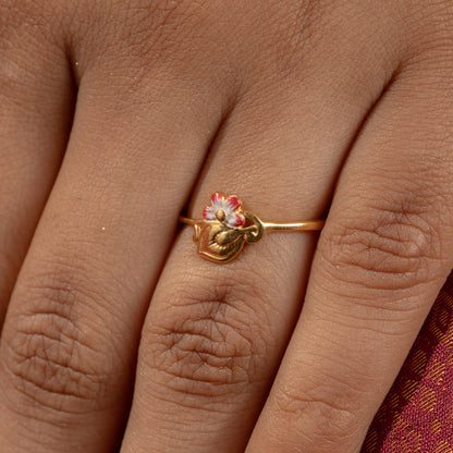Sleek Ring