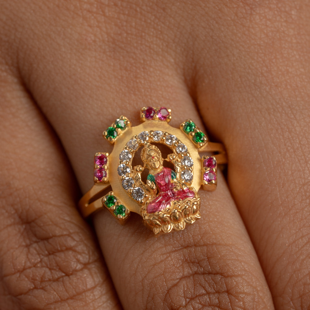 Sleek Ring