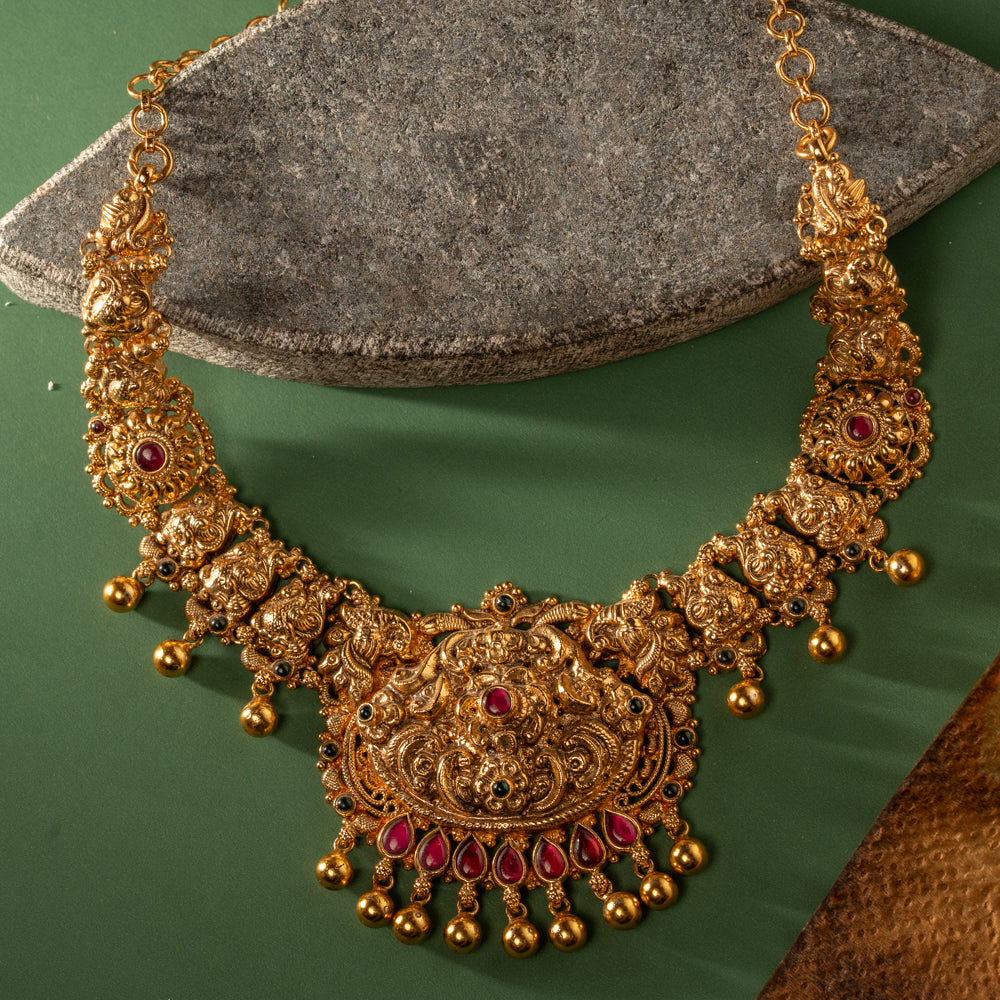 Bindhuka Necklace