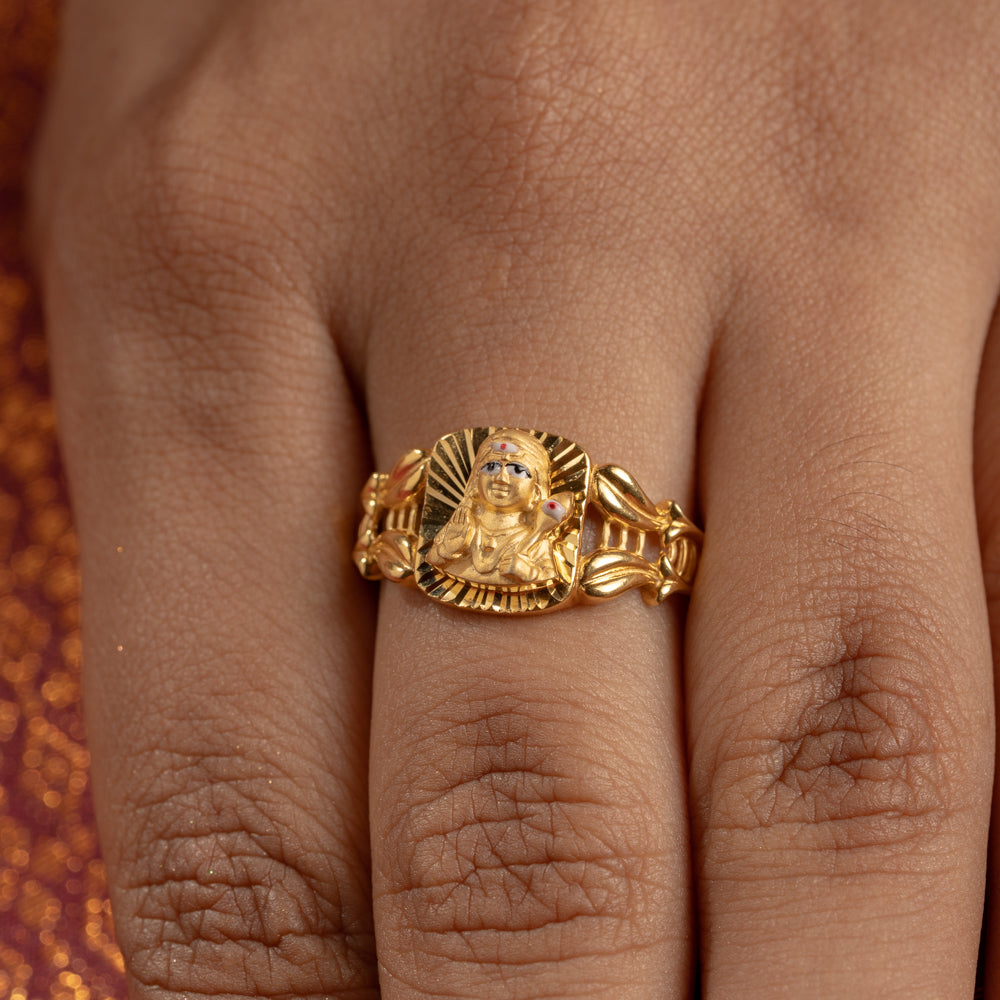 Sleek Ring