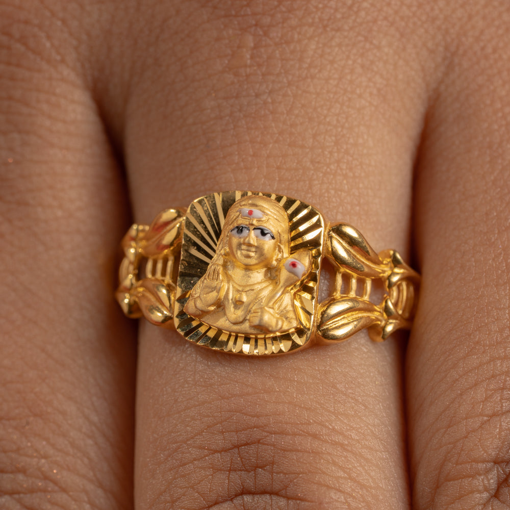 Sleek Ring