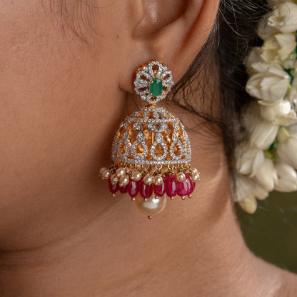 Eshvini Jhumka