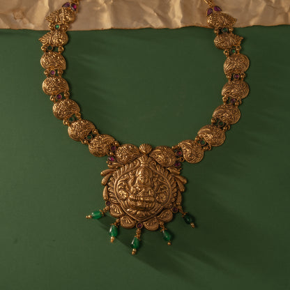 Sleek Necklace