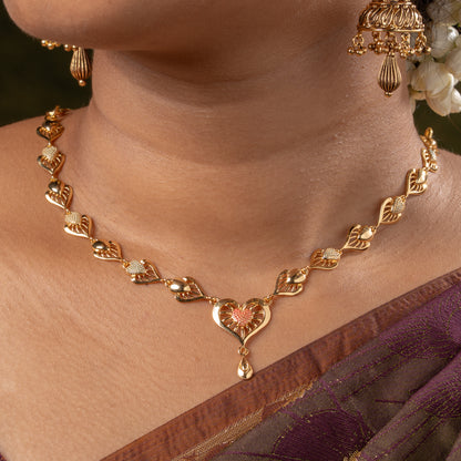 Idhayathuli Necklace