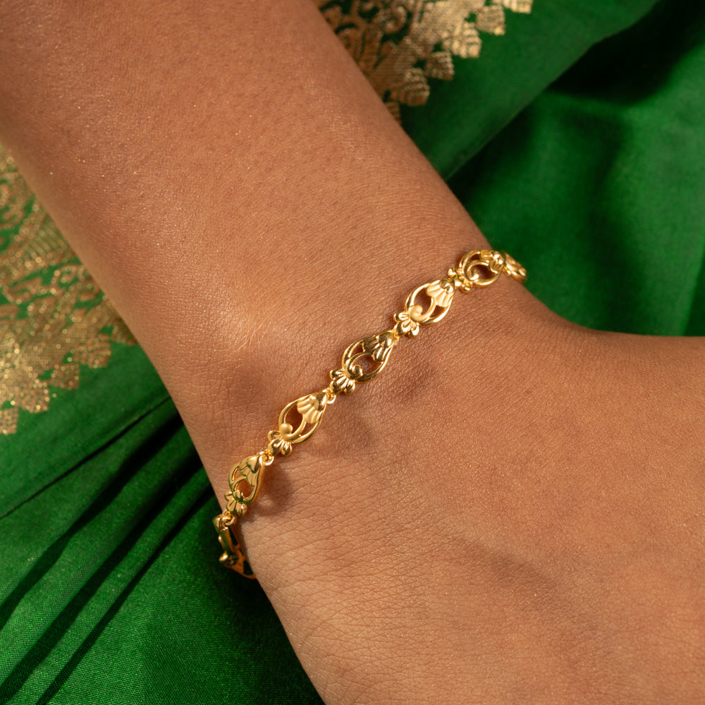 Sleek Bracelet
