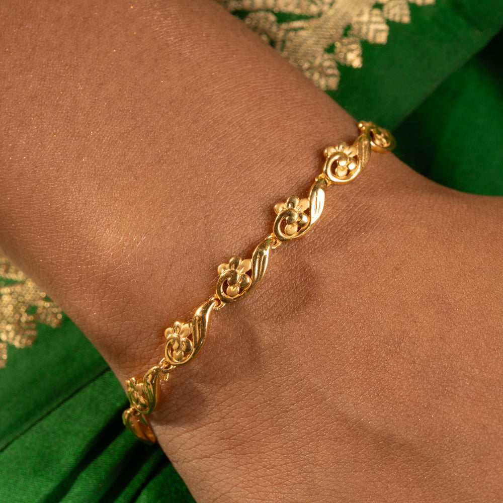 Ashita Bracelet