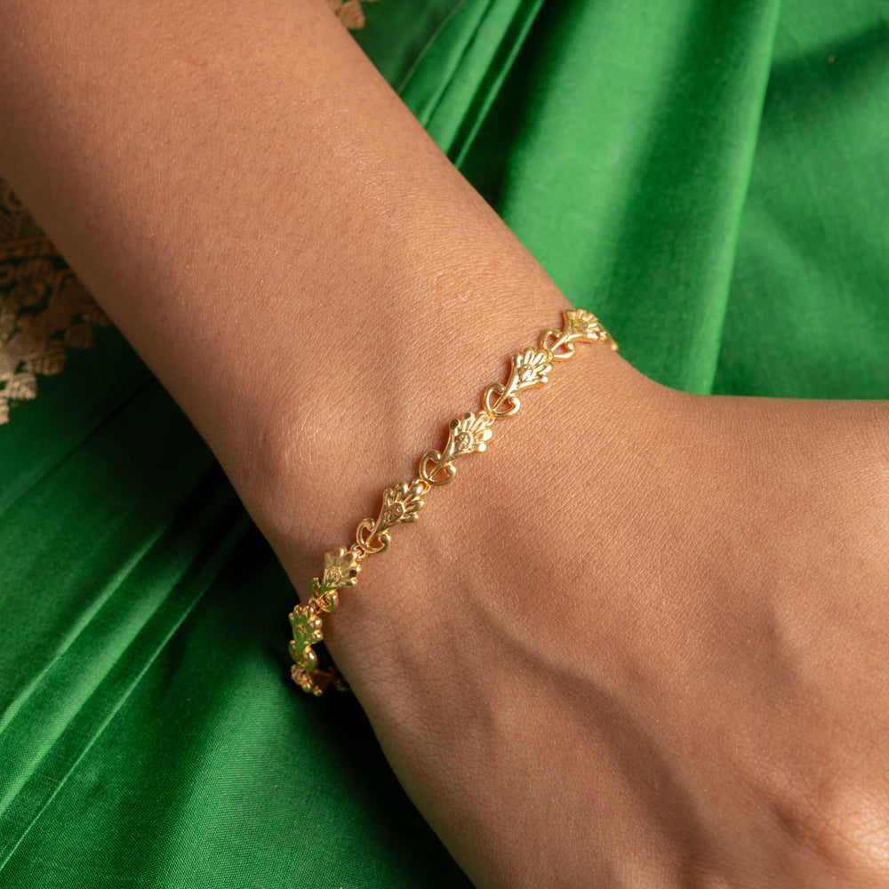 Keshaa Bracelet