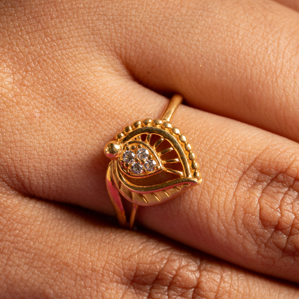 Sleek Ring