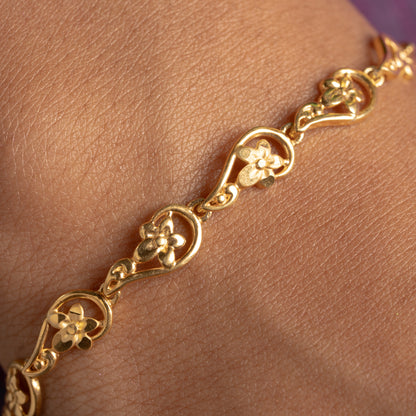 Shatangi Bracelet