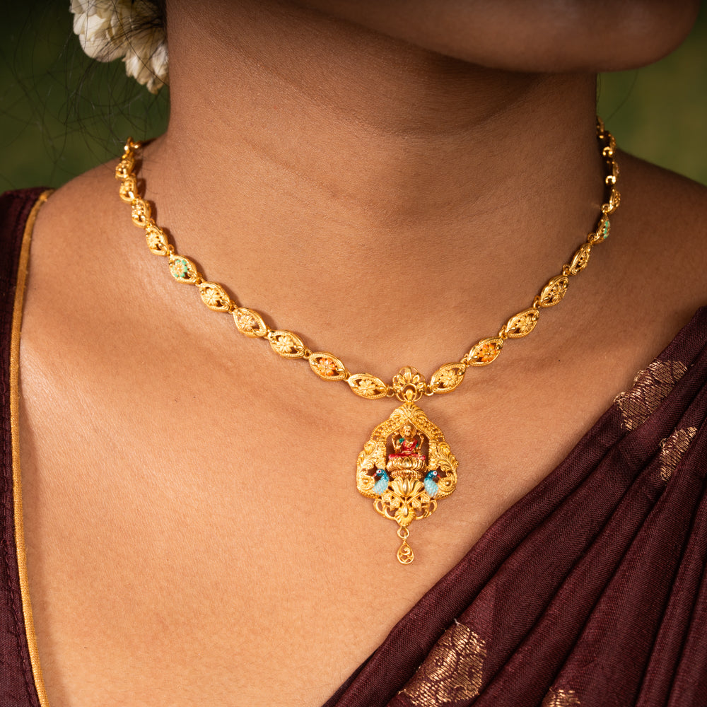 Plain Necklace